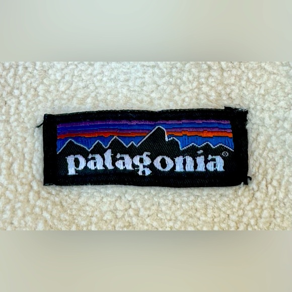 Patagonia 1/4 Zip Pullover Fleece Sweatshirt in Cream with Navy Trim, Size Large - Picture 9 of 13